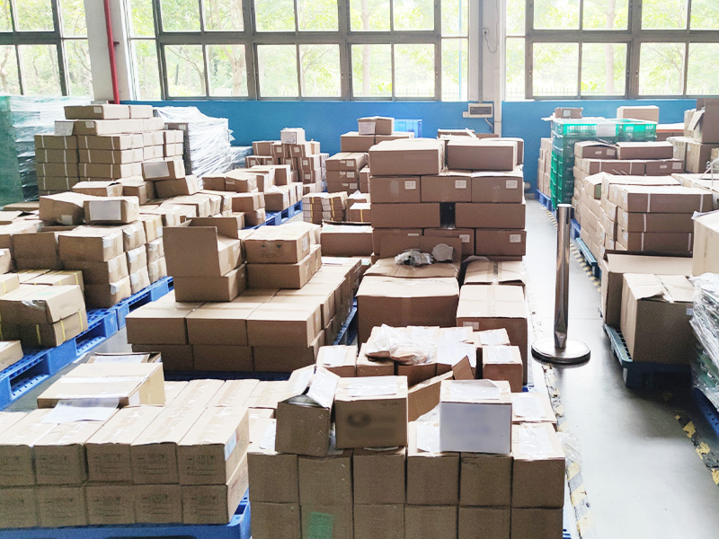 荷物の積み込み